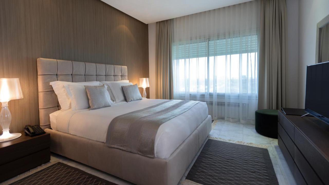 Adam Hotel Suites Tunis Exteriör bild