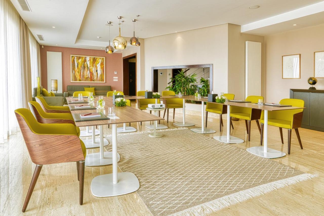 Adam Hotel Suites Tunis Exteriör bild
