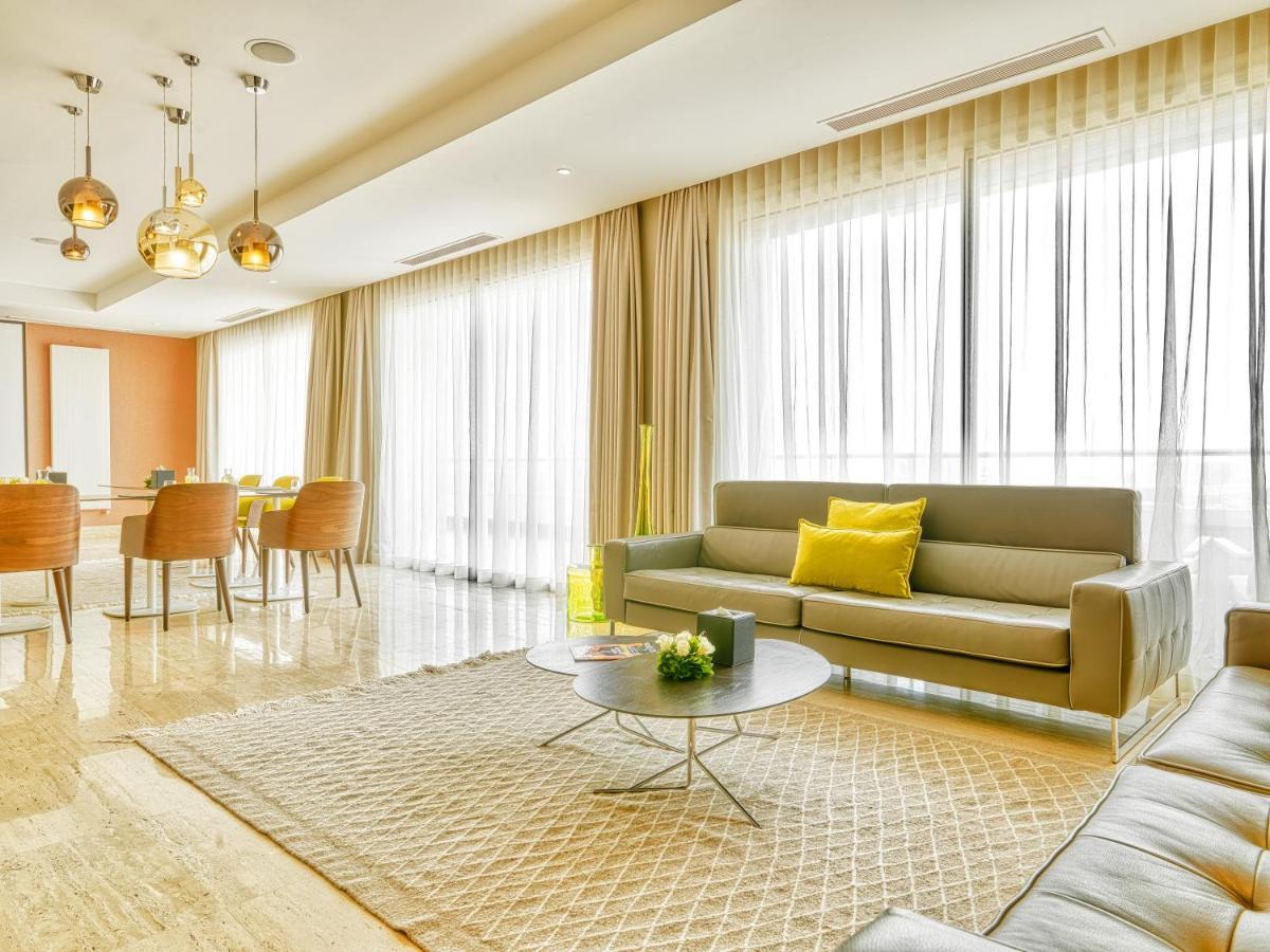 Adam Hotel Suites Tunis Exteriör bild